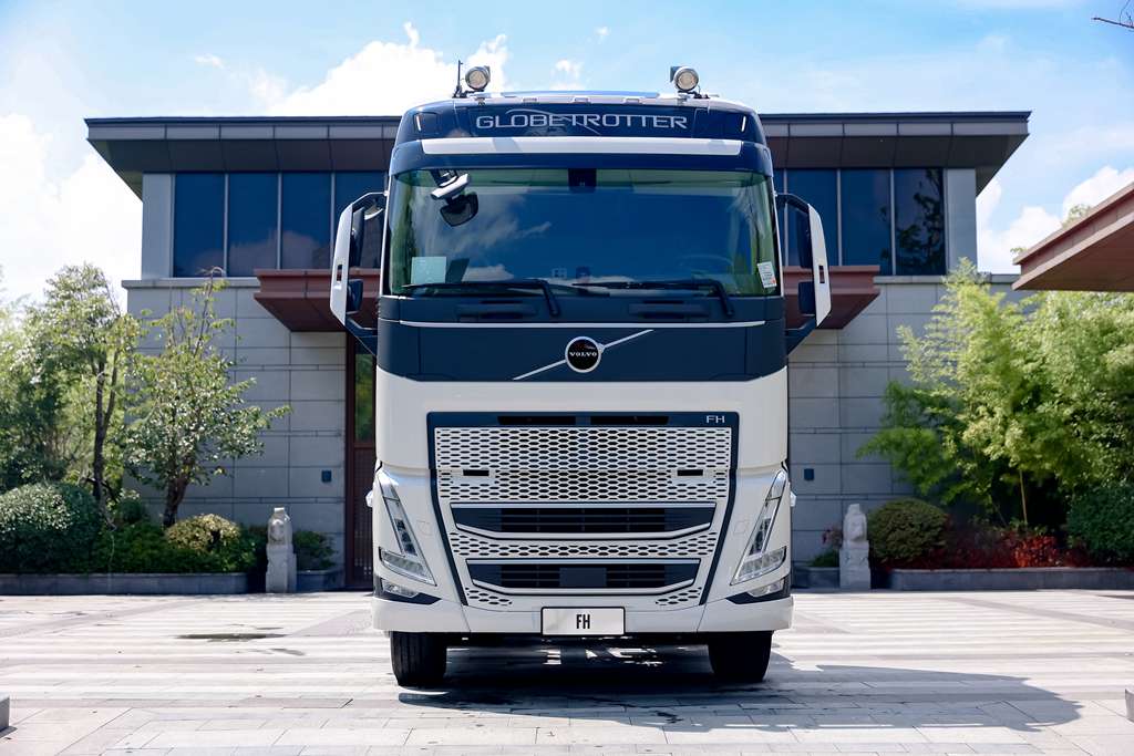 Новая модель грузовиков Volvo 2025 года официально вышла на рынок Китая.