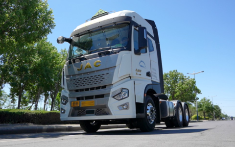 Звёздный продукт丨JAC Star X7 создаёт «крепость безопасности» для транспортировки опасных грузов!