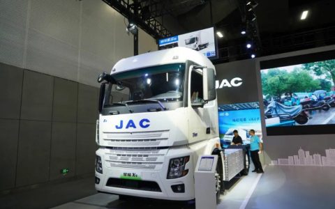 Годовой флагман в сегменте электрических тягачей! JAC Star X5 сияет на Международной автомобильной выставке в Гуанчжоу.