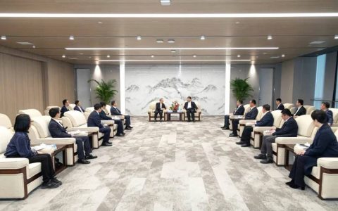 China National Heavy Duty Truck Group (Sinotruk) и BOE Technology подписали стратегическое соглашение о сотрудничестве.