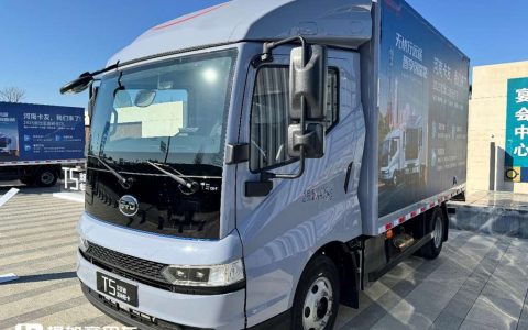 Модель BYD T5 2025 года, гибридный легкий грузовик, выходит на рынок. Какие улучшения и обновления он получил? Реальный обзор — давайте разберемся!