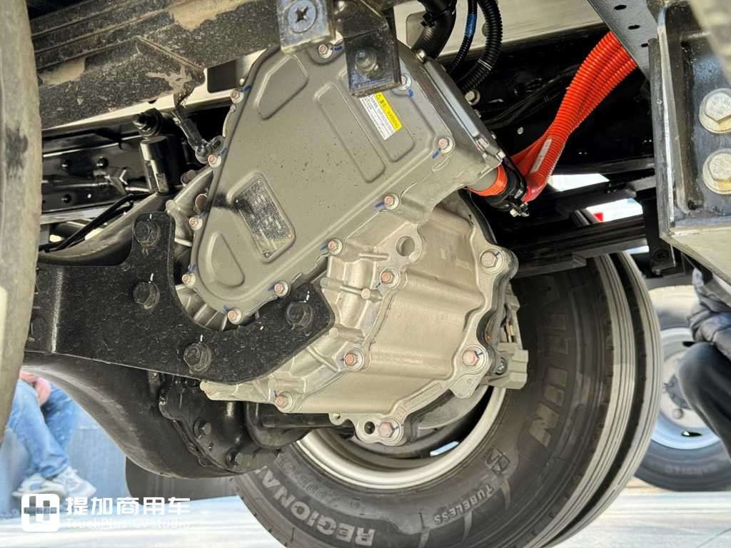 Модель BYD T5 2025 года, гибридный легкий грузовик, выходит на рынок. Какие улучшения и обновления он получил? Реальный обзор — давайте разберемся!