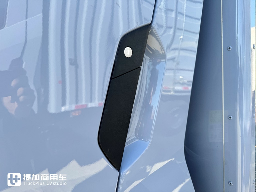 Модель BYD T5 2025 года, гибридный легкий грузовик, выходит на рынок. Какие улучшения и обновления он получил? Реальный обзор — давайте разберемся!
