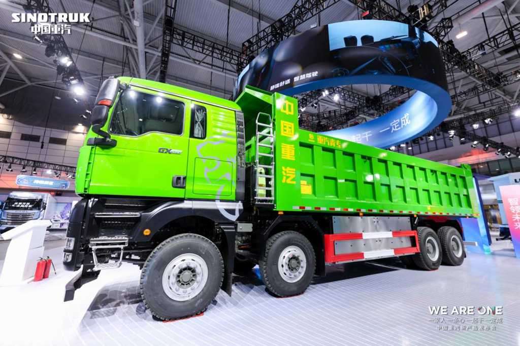 МЫ ЕДИНЫ | Китайский тяжёлый автотранспорт Sinotruk представляет девять новинок, создавая карту коммерческих автомобилей для всех сценариев, всех областей и полного охвата.