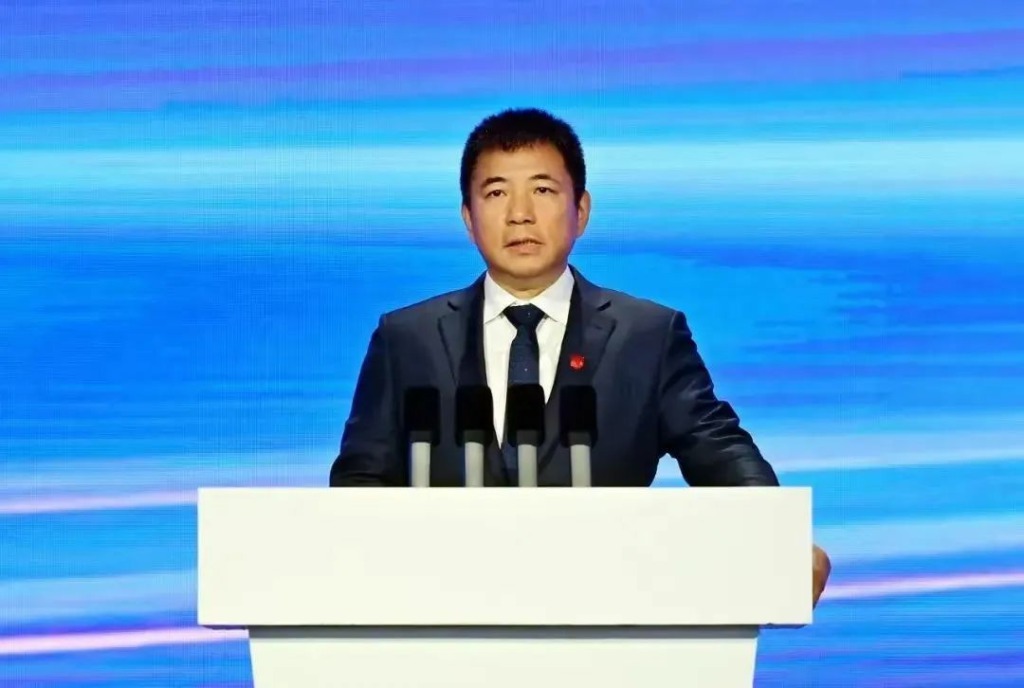 Великая конференция глобальных партнёров FAW Jiefang 2025 торжественно открылась!