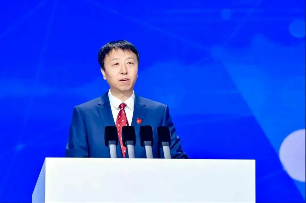 Великая конференция глобальных партнёров FAW Jiefang 2025 торжественно открылась!