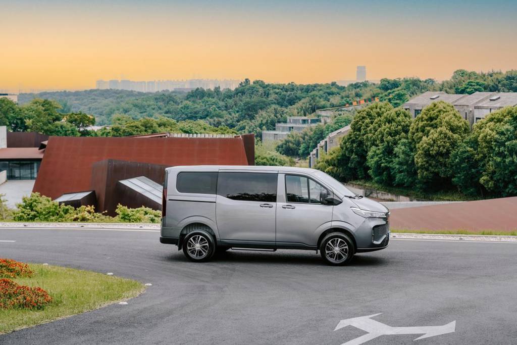 Тест-драйв IVECO Star: маневренный автомобиль для комфортных и разнообразных путешествий!