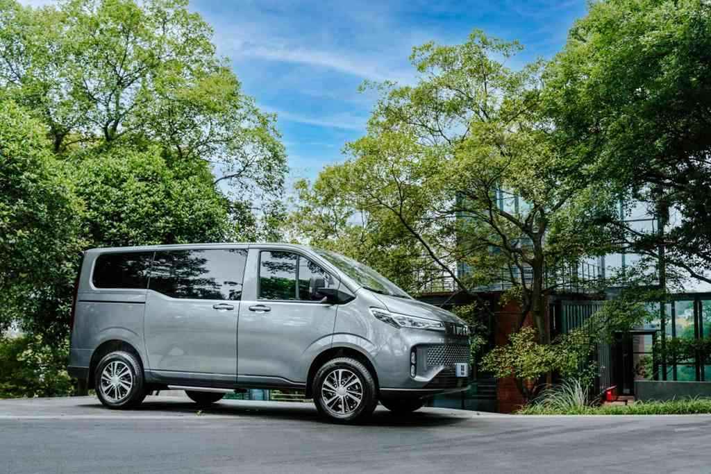 Тест-драйв IVECO Star: маневренный автомобиль для комфортных и разнообразных путешествий!