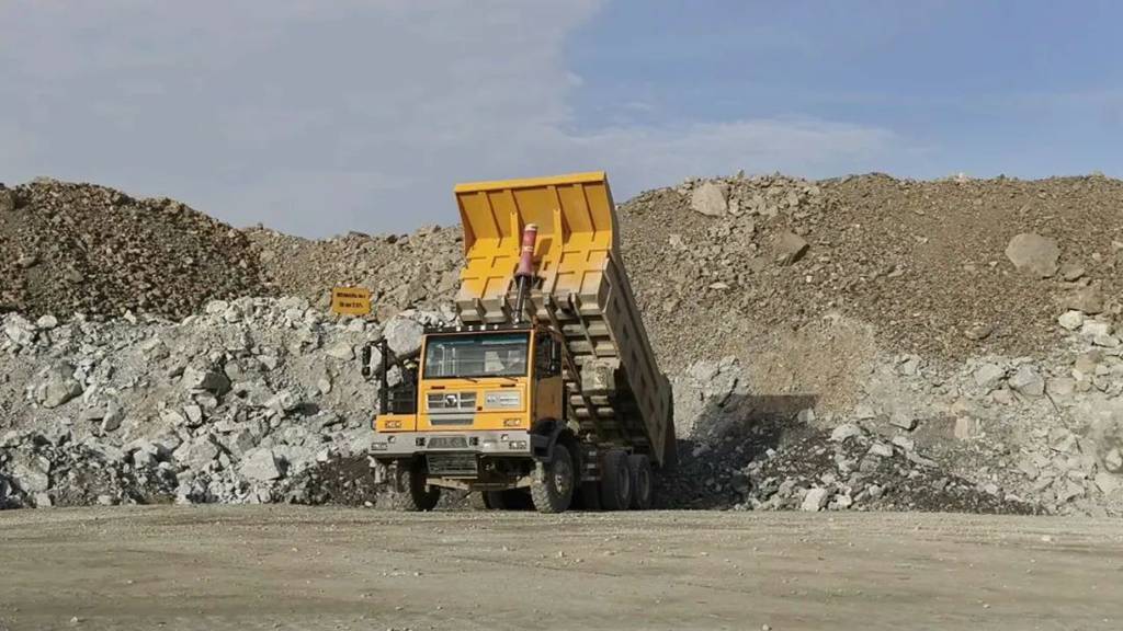 XCMG XG90 горный самосвал отправлен партиями в Казахстан.