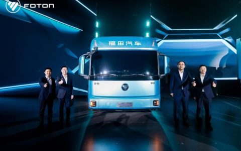 ​​Новая эра для городской санитарии: Foton Motor представляет EHL Smart Blue — первый китайский низкопольный санитарный автомобиль​​
