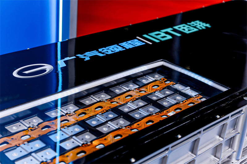 ​​GAC Lingcheng сверкает на Шанхайском автосалоне 2025: Интеллектуальная экосистема переписывает будущее электромобильной коммерческой техники​​