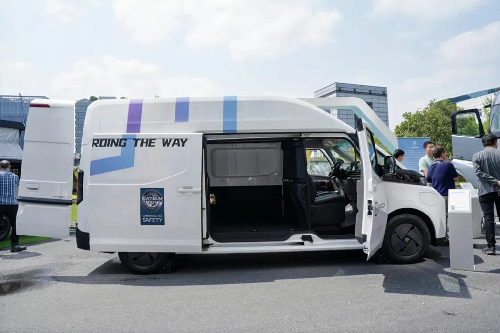 Farizon StarHahn H дебютирует на Genshiryokku Smart Festival Geely