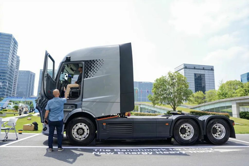 Farizon StarHahn H дебютирует на Genshiryokku Smart Festival Geely