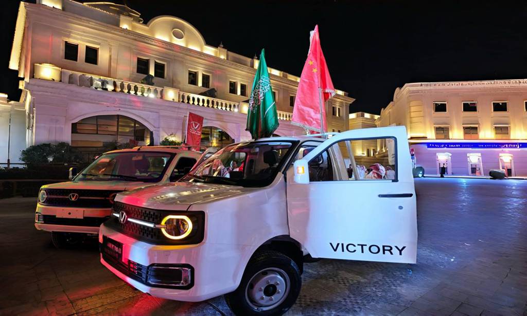 ​​Нефтяное королевство встречает дизельного монстра: Victory Auto представляет саудовскую версию "Гориллы" во всем мире​​