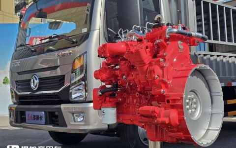 ​​Камминс 185 л.с. + сверхвысокая грузоподъемность: новый автомобиль Dongfeng Keluwei поражает своей мощью​​