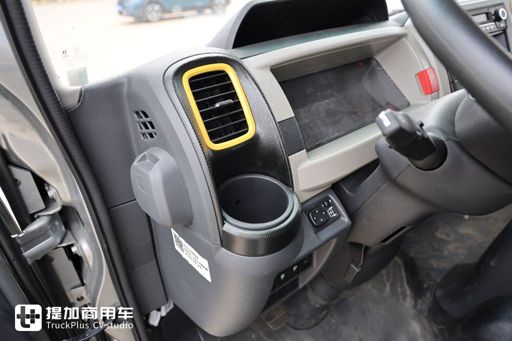 ​​Камминс 185 л.с. + сверхвысокая грузоподъемность: новый автомобиль Dongfeng Keluwei поражает своей мощью​​