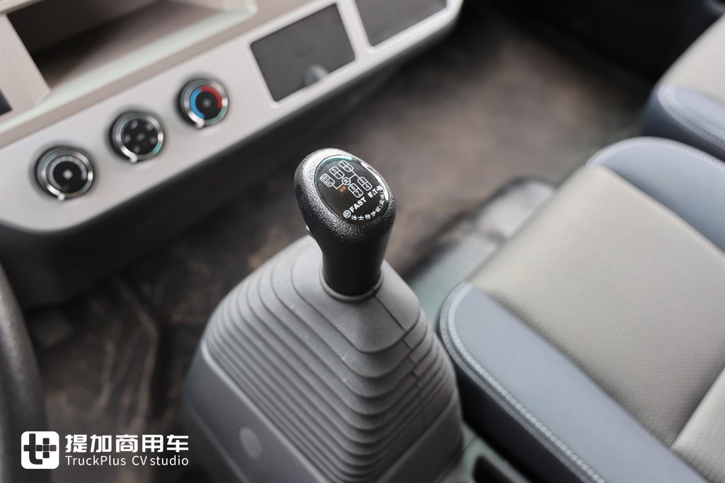 ​​Камминс 185 л.с. + сверхвысокая грузоподъемность: новый автомобиль Dongfeng Keluwei поражает своей мощью​​