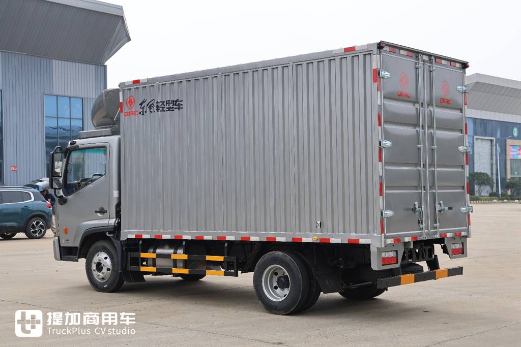 ​​Камминс 185 л.с. + сверхвысокая грузоподъемность: новый автомобиль Dongfeng Keluwei поражает своей мощью​​