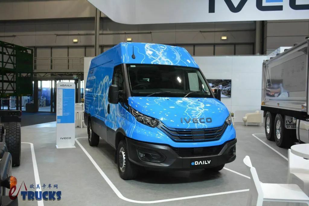 ​​Ведем вас по Брисбенскому автосалону 2025: Европейские грузовики – новый Tatra Phoenix и двухместная кабина IVECO​​