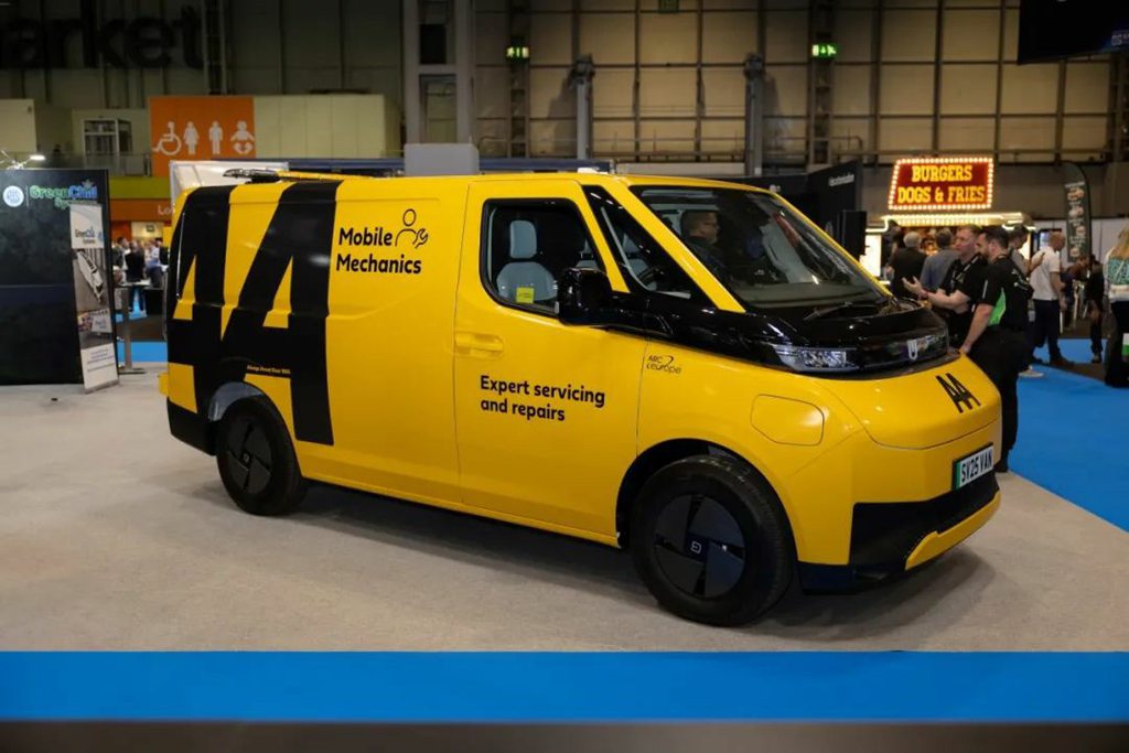 ​​FARZION SUPER VAN | Дебют на Commercial Vehicle Show в Бирмингеме 2025​​