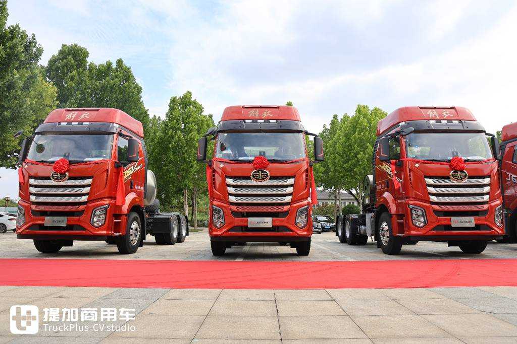 ​​Отливая величие десяти тысяч: Почему серия FAW Jiefang 6SM6 уверенно правит в нишевых транспортных сегментах​​