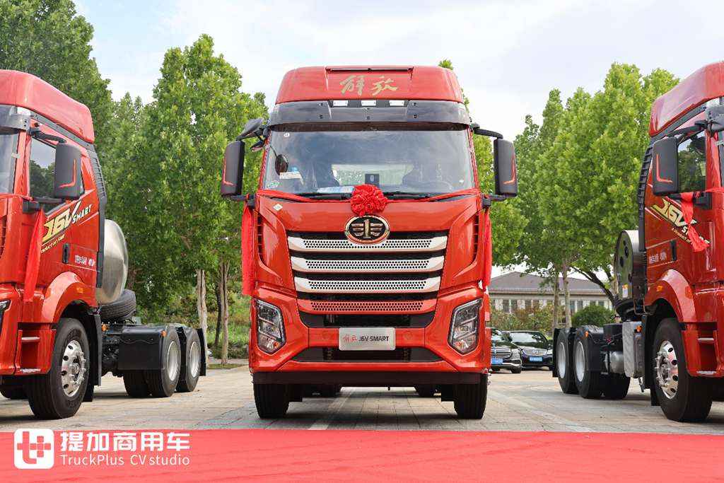 ​​Отливая величие десяти тысяч: Почему серия FAW Jiefang 6SM6 уверенно правит в нишевых транспортных сегментах​​
