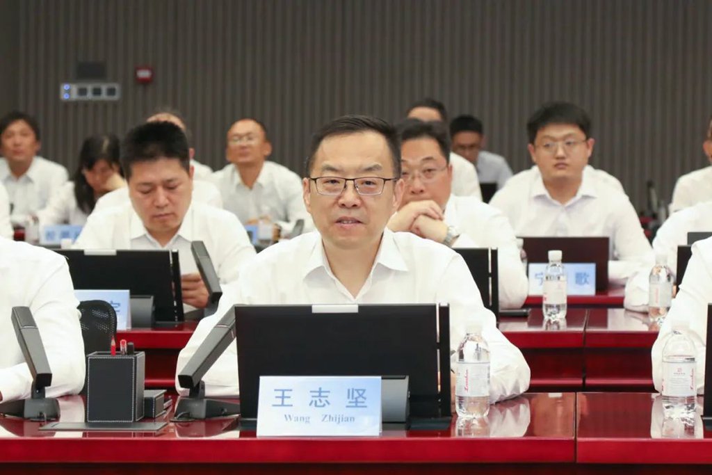 ​​Shandong Heavy Industry Group и ZF провели День технологического обмена​​