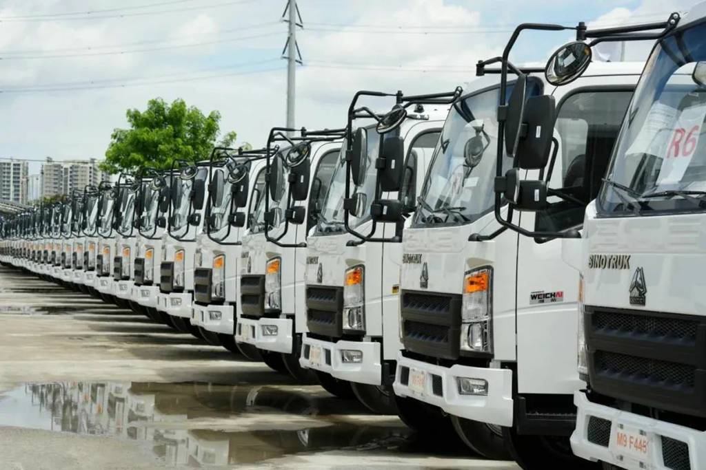 SINOTRUK поставляет крупную партию спецтехники на Филиппины, получая высочайшую оценку качества