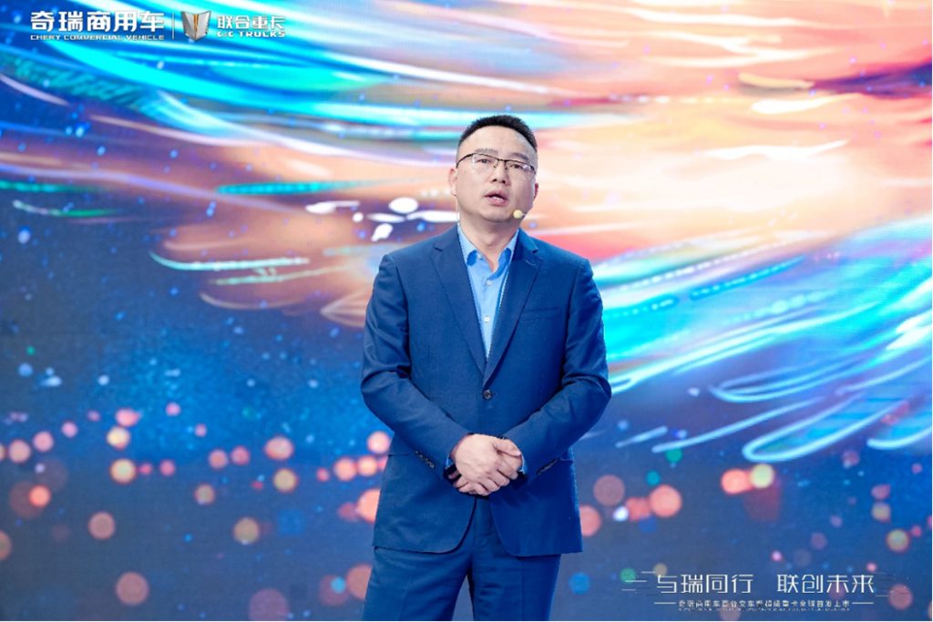 ​​100 грузовиков поставлены! Chery Commercial Vehicles представляет новую серию супертягачей Phoenix​​
