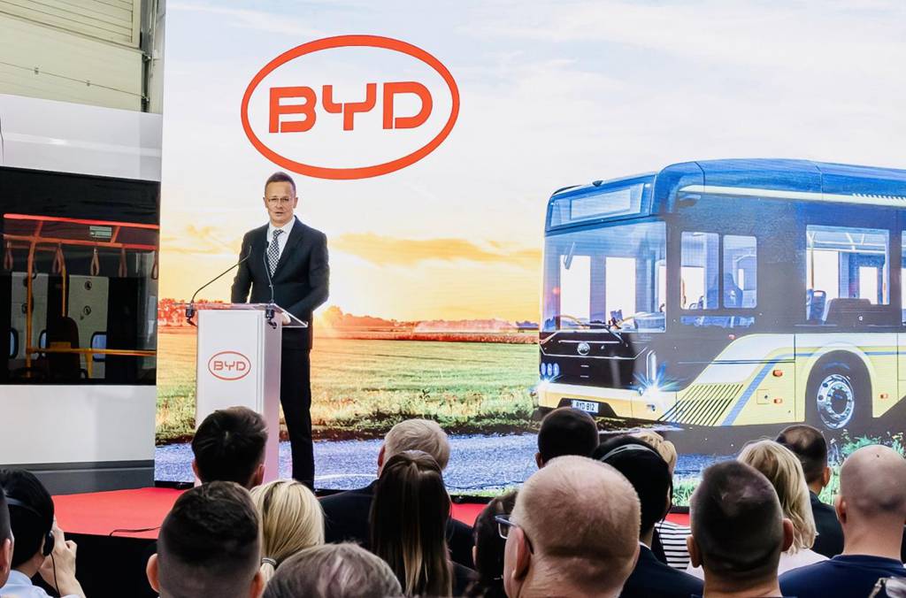​​BYD заложил фундамент расширения завода коммерческих автомобилей в Венгрии, ускоряя европейскую экспансию​​