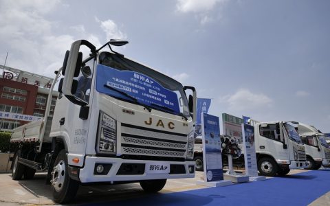 5A Эффективность, Золотой Привод! Новый JAC Light Truck Junling A7 Ruikang 2.5 Повышает Ценность