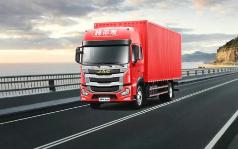 ​​Глубокий анализ бортового грузовика JAC GALLOP A5M​​