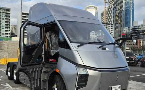 Умный электрический тягач DeepWay дебютировал на ведущем автосалоне Новой Зеландии, добавив еще один важный город на глобальную коммерческую карту!