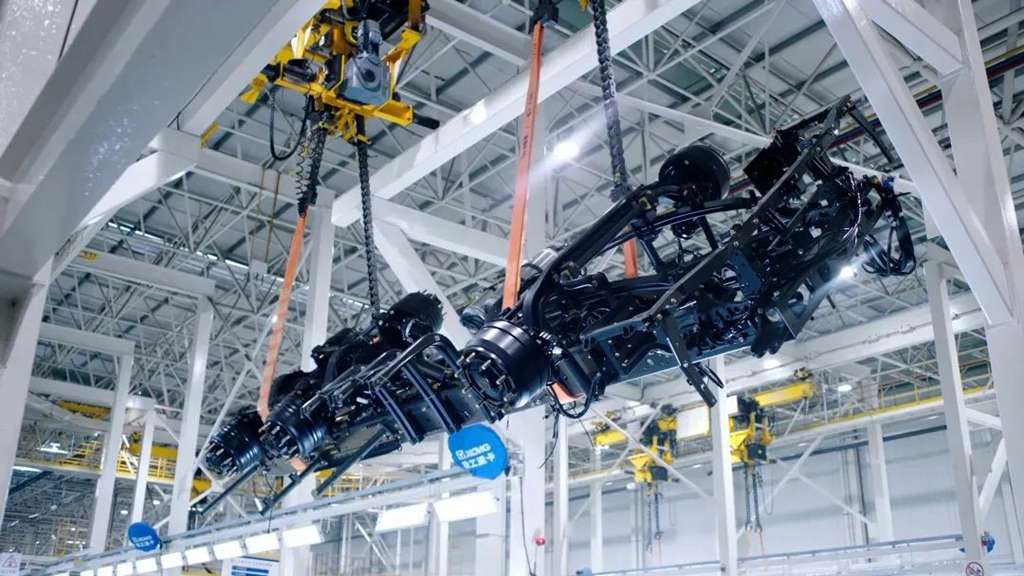 Заложив основу доверия: XCMG Automotive создает надежные электротяжеловозы с мастерством