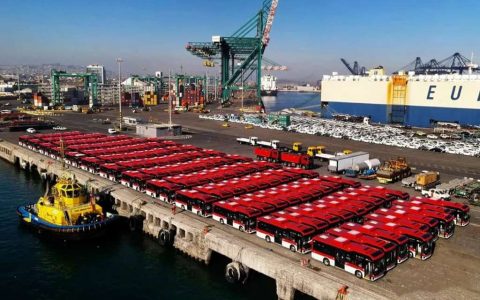 В первом полугодии экспорт автомобилей из Сямэня вырос на 90,8%: