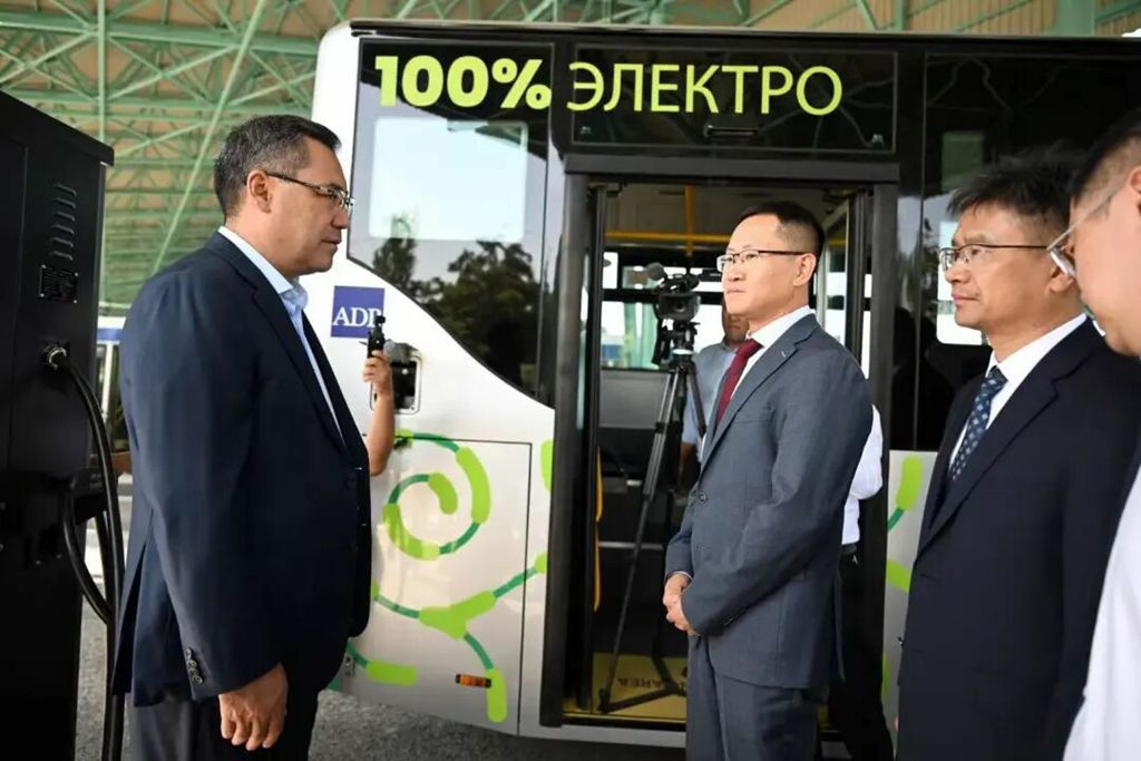 Президент лично присутствовал! Автобусы ANKAI сияют в столице Кыргызстана Бишкеке