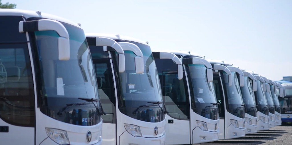 BAIC FOTON способствует развитию социальной сферы ДР Конго: первая партия заказных школьных автобусов и автобусов официально поставлена