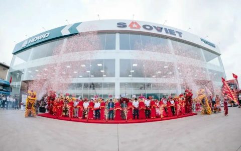 Sinotruk объявляет о рекордном заказе во Вьетнаме: более 800 единиц!