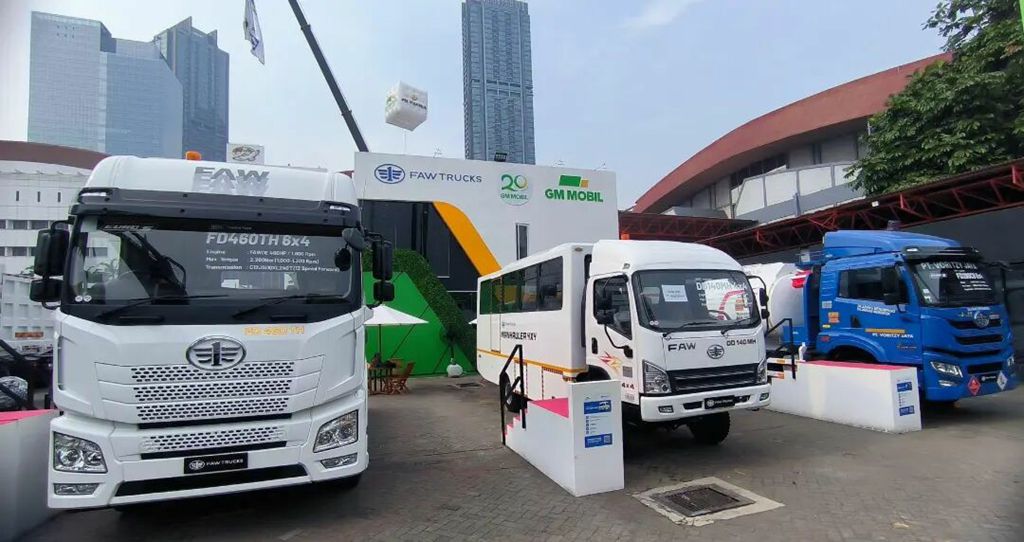 ​​FAW Jiefang завоевала внимание более 30 000 посетителей на 23-й Индонезийской международной горной выставке​​