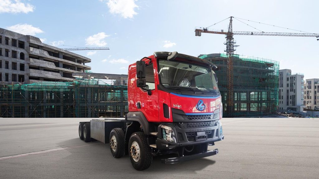 Двигатель и грузоподъемность – два стандарта! Chenglong H5 8X4 электрический самосвал определяет новые правила городской транспортировки