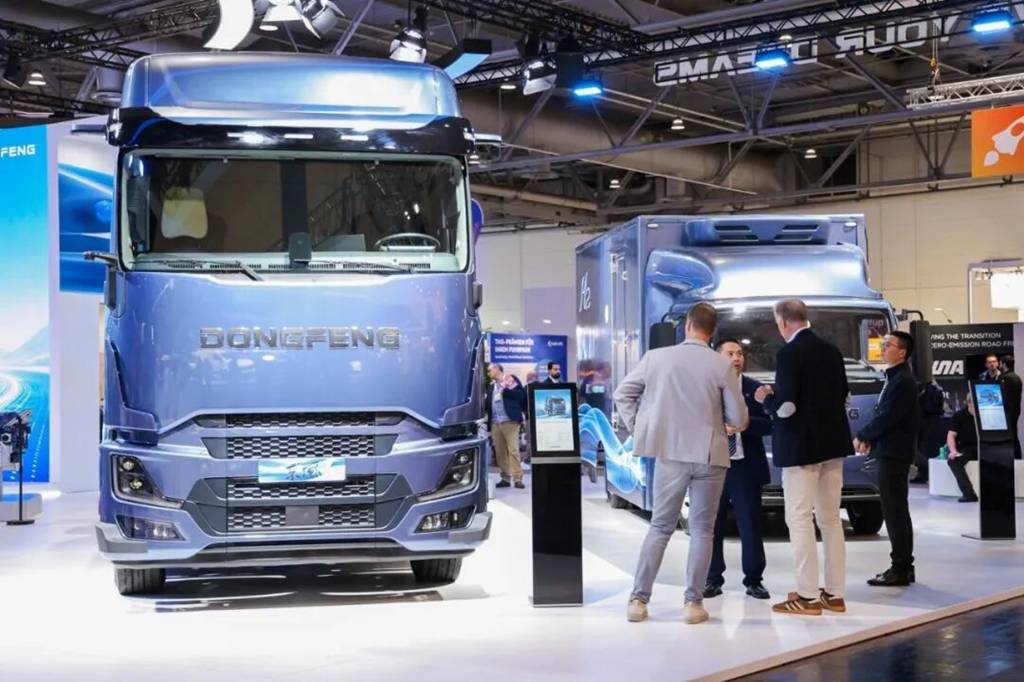 Выйдя на рынок Ганновера, компания Dongfeng Motor представила результаты своей стратегии развития водородных коммерческих автомобилей в Китае.