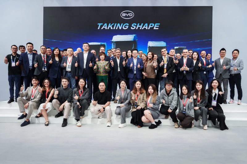 BYD представляет полную линейку грузовиков на IAA 2026 в Германии с комплексными энергетическими решениями