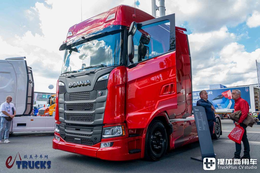 IAA 2026: кабина удлинена на 80 см, V8 на 770 л.с. — детальный обзор тягача Scania LongLine