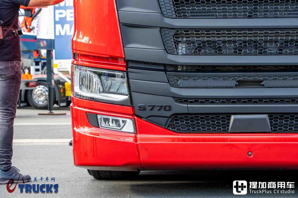 IAA 2026: кабина удлинена на 80 см, V8 на 770 л.с. — детальный обзор тягача Scania LongLine