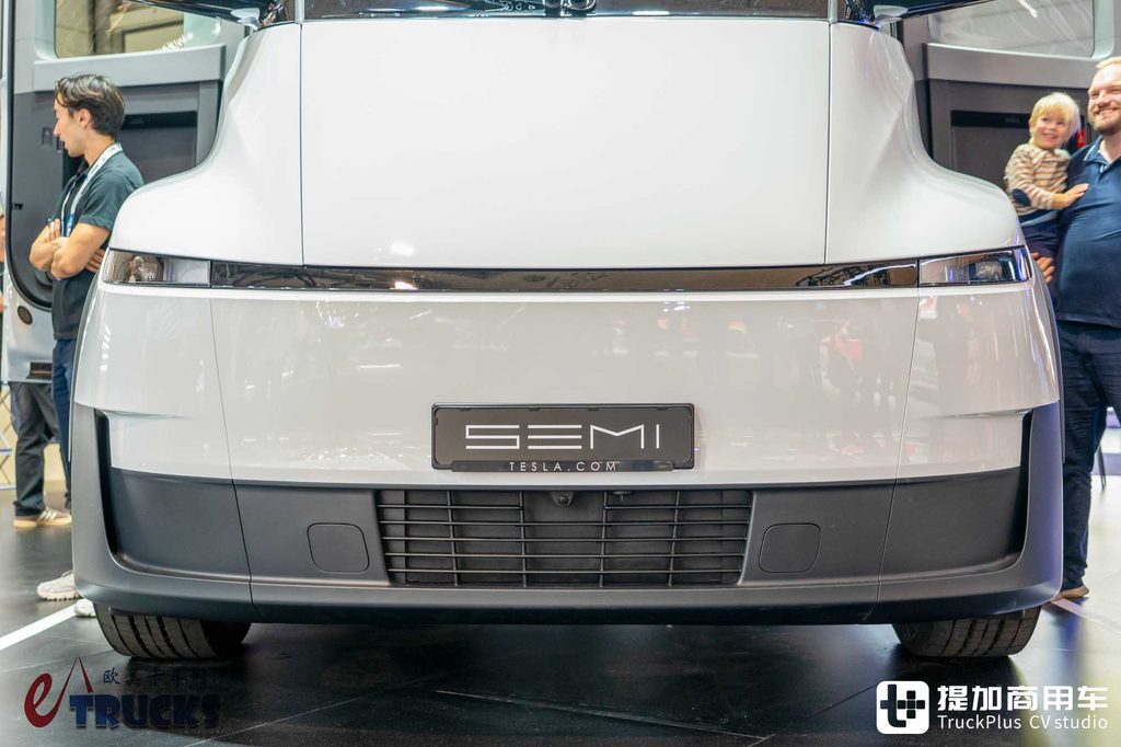 IAA 2026: самый передовой электрический грузовик? На деле полно компромиссов — детальный обзор Tesla Semi