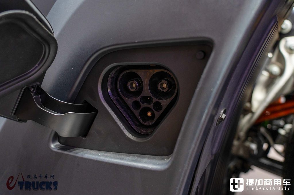 IAA 2026: самый передовой электрический грузовик? На деле полно компромиссов — детальный обзор Tesla Semi