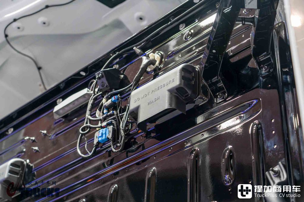 IAA 2026: самый передовой электрический грузовик? На деле полно компромиссов — детальный обзор Tesla Semi