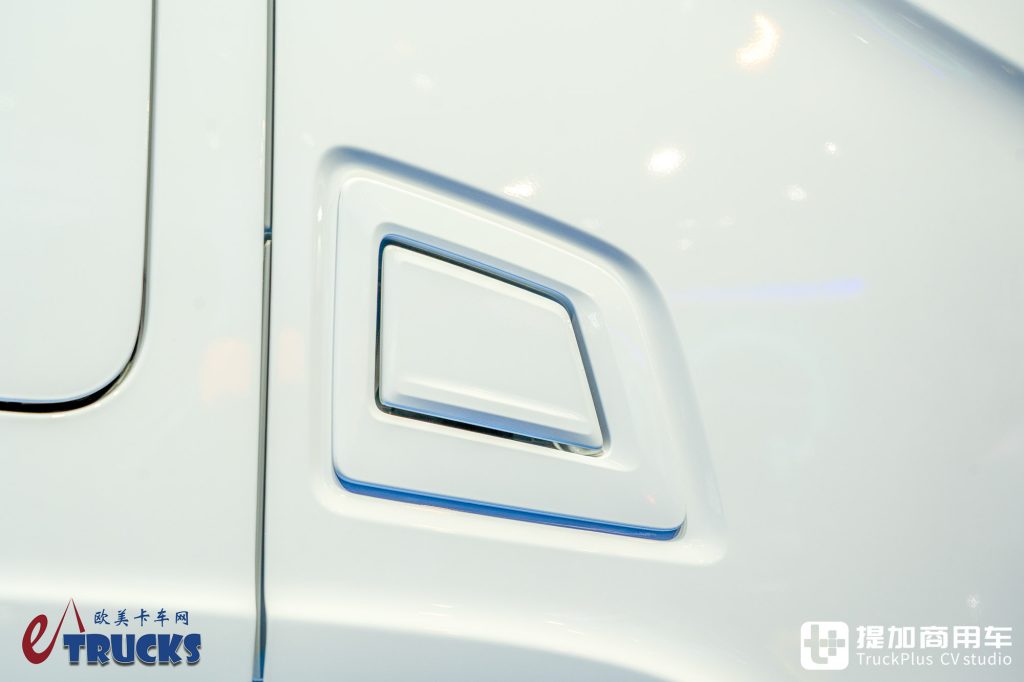 IAA 2026: новая передняя часть, скрытые ручки дверей и электронные зеркала? Детальный обзор нового тягача Scania Dynamic 430 R