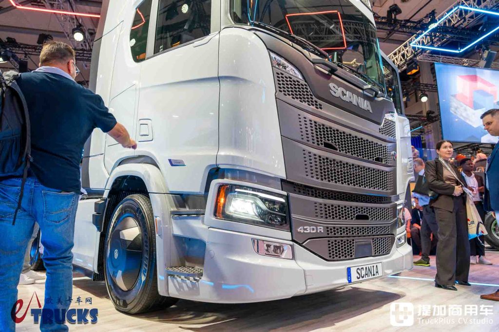 IAA 2026: новая передняя часть, скрытые ручки дверей и электронные зеркала? Детальный обзор нового тягача Scania Dynamic 430 R