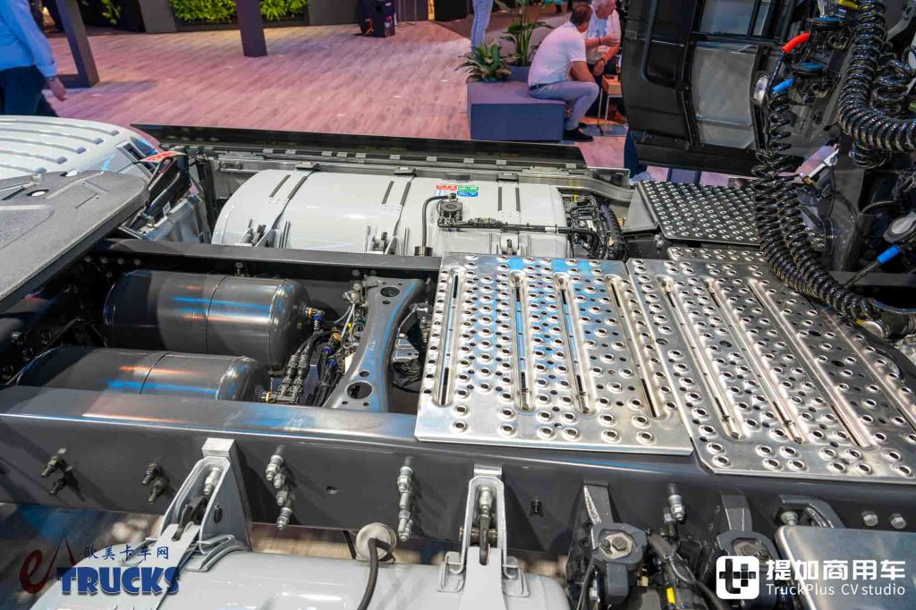 IAA 2026: новая передняя часть, скрытые ручки дверей и электронные зеркала? Детальный обзор нового тягача Scania Dynamic 430 R